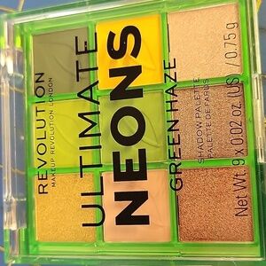 Revolution Ultimate Neons Green Haze Eyeshadow Palette New Sealed  Compact